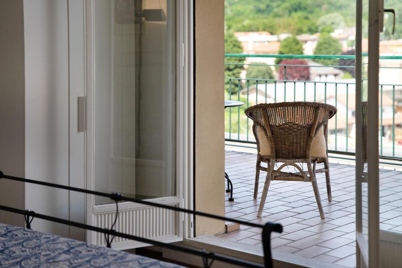 アローナLa Casa Del Riccioアパートメント エクステリア 写真