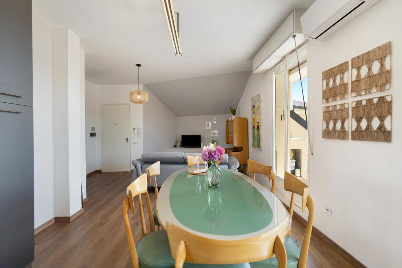 アローナLa Casa Del Riccioアパートメント エクステリア 写真