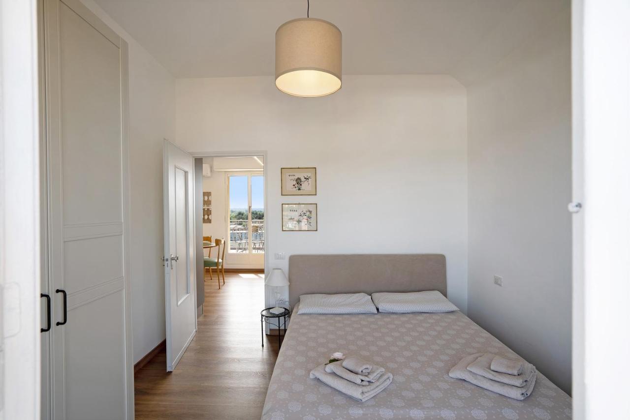 アローナLa Casa Del Riccioアパートメント エクステリア 写真